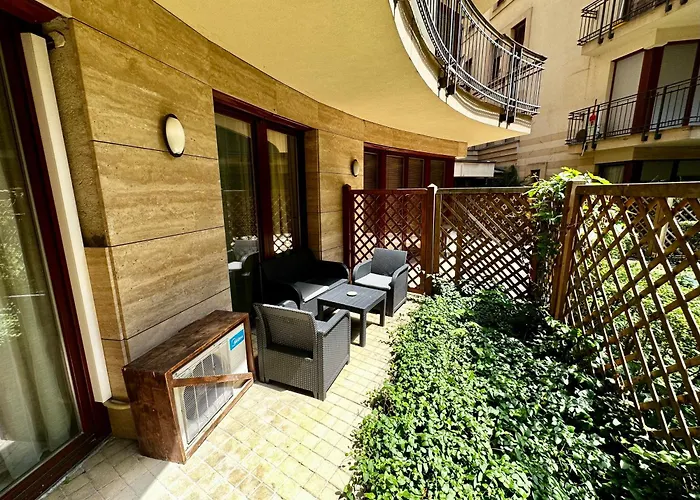 Leda Apartments