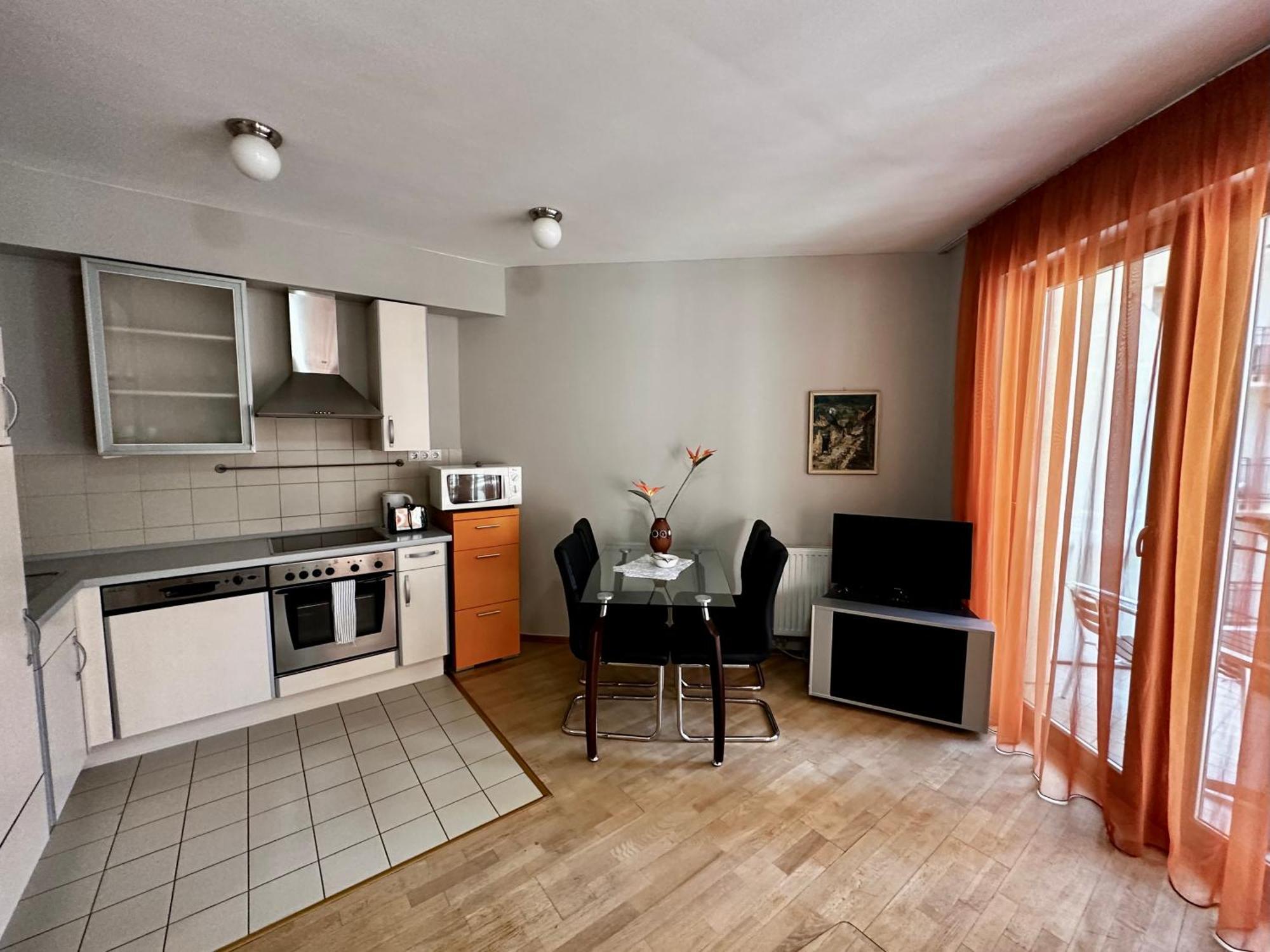 Leda Apartman *